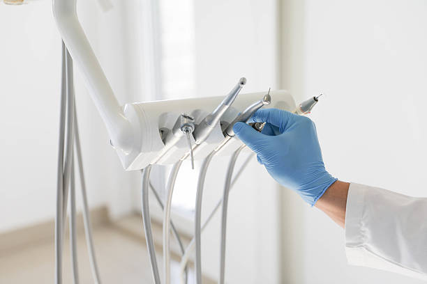 24/7 Emergency Root Canal Treatment experts in East Dundee, IL